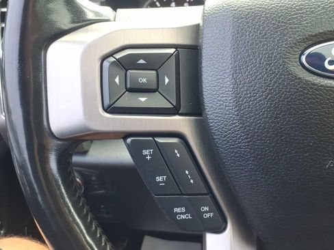 Used 2017 Ford F450 Platinum w/ Platinum Ultimate Package AWD/4WD image 23