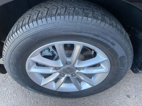 Used 2020 Dodge Grand Caravan SXT image 11