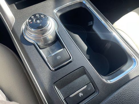 Used 2019 Ford Fusion SE image 14