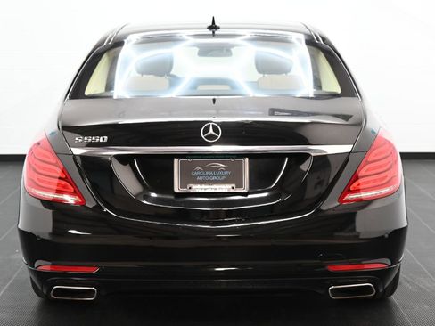 Used 2016 Mercedes-Benz S 550 Sedan image 4