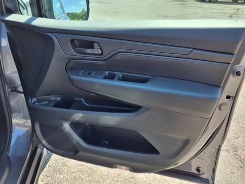 Used 2025 Honda Odyssey EX-L image 64