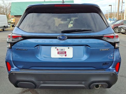 Certified 2025 Subaru Forester Touring image 5