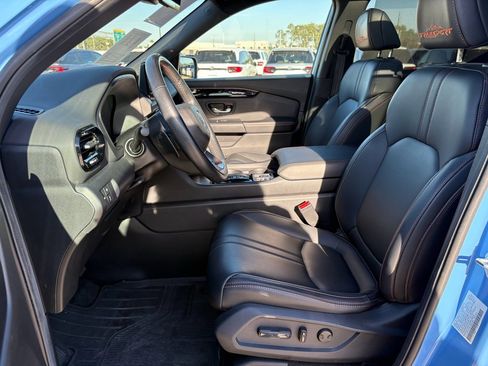 Certified 2024 Honda Pilot TrailSport image 10