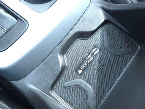 Used 2022 Chevrolet Colorado ZR2 AWD/4WD image 34