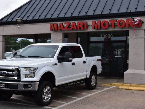 Used 2017 Ford F150 XLT AWD/4WD image 8