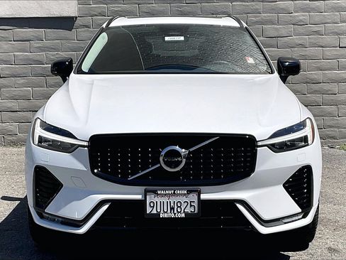 Used 2024 Volvo XC60 B5 Plus w/ Protection Package Premier AWD/4WD image 2