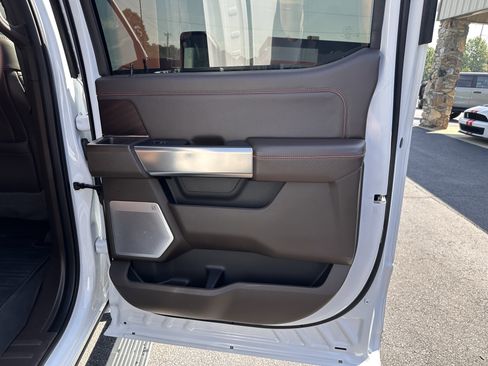Used 2024 Ford F250 King Ranch image 18