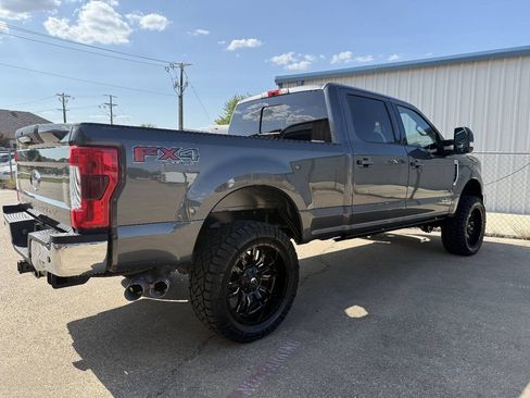Used 2019 Ford F250 Lariat w/ Lariat Value Package AWD/4WD image 6