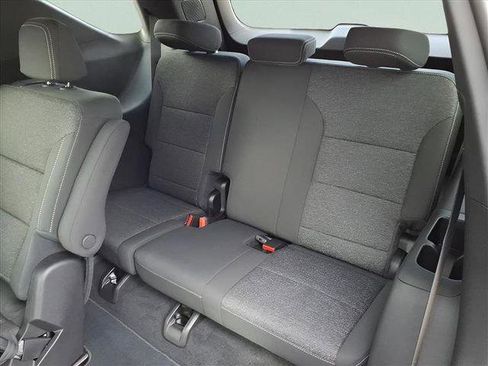 New 2026 Chevrolet Traverse LT w/ Driver Confidence Package image 11