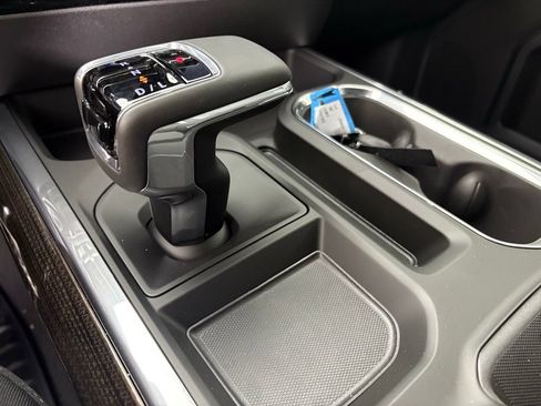 New 2026 Chevrolet Silverado 1500 RST w/ Z71 Off-Road Package AWD/4WD image 37
