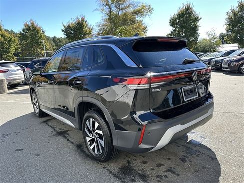 New 2025 Volkswagen Tiguan S image 3