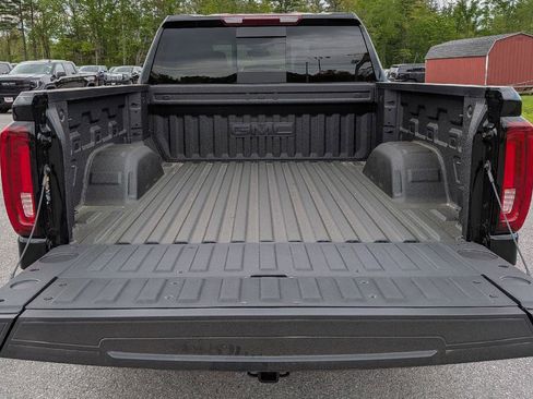 New 2026 GMC Sierra 1500 SLT w/ SLT Premium Plus Package AWD/4WD image 10