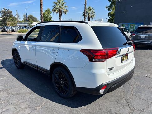 Used 2019 Mitsubishi Outlander LE FWD image 7
