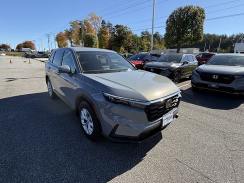 New 2026 Honda CR-V LX image 3