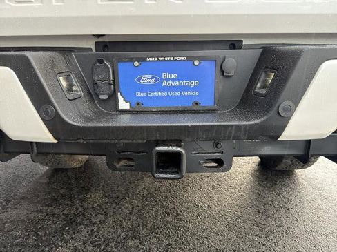 Certified 2017 Ford F350 Platinum w/ Platinum Ultimate Package image 18