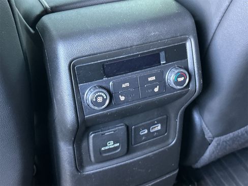 Used 2023 GMC Acadia AT4 w/ Technology Package image 13