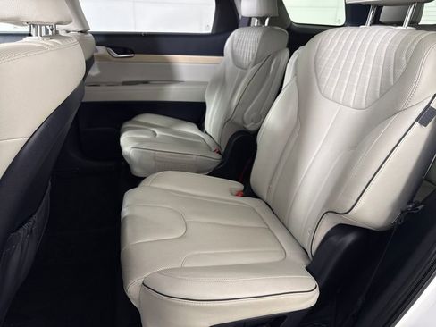 Used 2023 Hyundai Palisade Limited image 14
