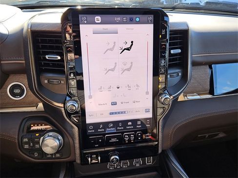 New 2025 RAM 1500 Limited image 8