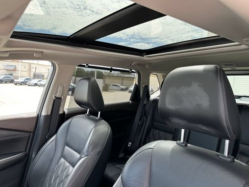 Used 2021 Nissan Rogue Platinum FWD image 12
