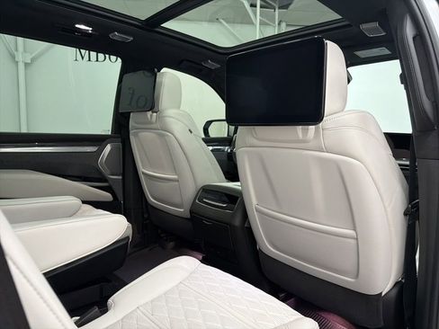 Used 2025 Cadillac Escalade V w/ LPO, Floor Liner Package AWD/4WD image 28