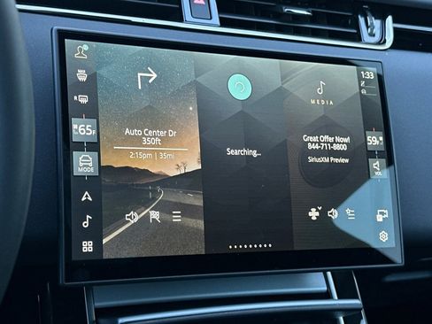 Used 2025 Land Rover Range Rover Evoque S image 24