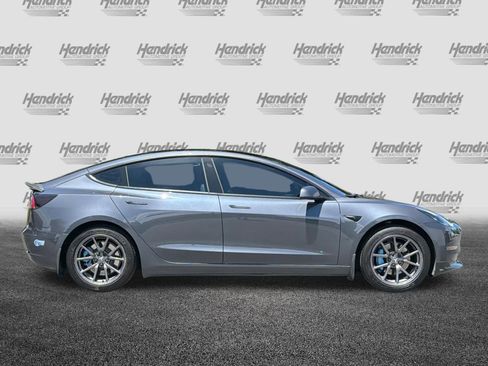 Used 2020 Tesla Model 3 Standard Range RWD image 3