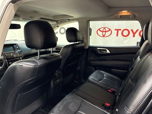Used 2015 Nissan Pathfinder SL w/ SL Premium Package AWD/4WD image 22