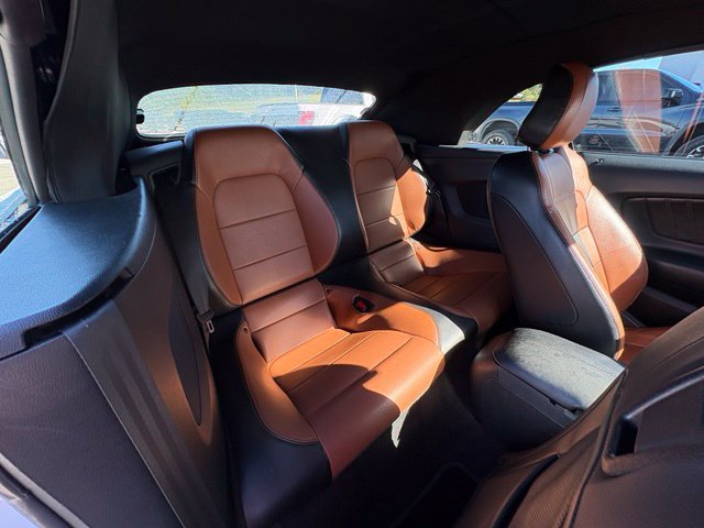 Used 2022 Ford Mustang Premium RWD image 27