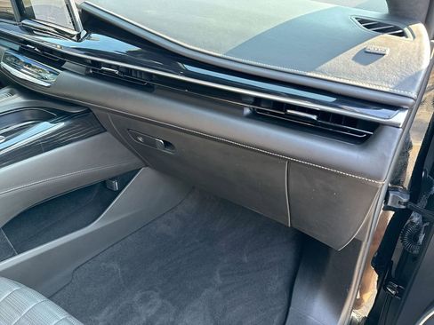 Used 2024 Cadillac Escalade V image 36