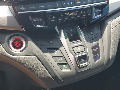 Used 2025 Honda Odyssey Sport-L image 25