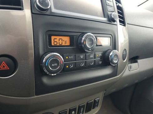 Used 2019 Nissan Frontier SL AWD/4WD image 27