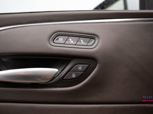 Used 2023 Cadillac Escalade Sport AWD/4WD image 9