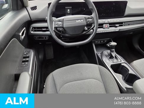 Used 2025 Kia K4 FWD image 7