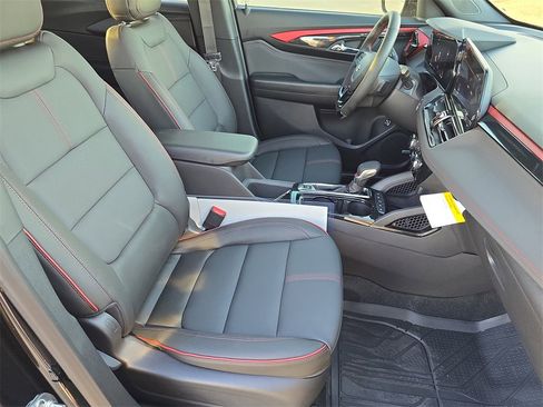New 2026 Chevrolet TrailBlazer RS w/ Convenience Package image 10