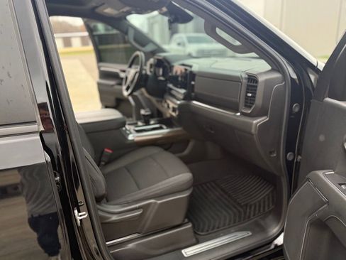 Used 2024 Chevrolet Silverado 1500 RST w/ Z71 Off-Road Package AWD/4WD image 38