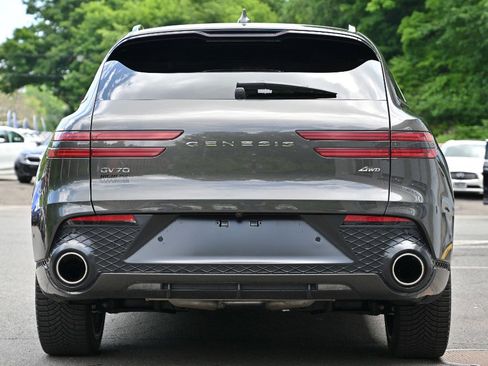 Used 2023 Genesis GV70 2.5T w/ Sport Prestige Package AWD/4WD image 6