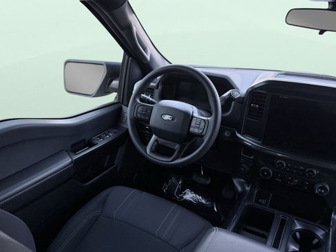 Used 2025 Ford F150 STX image 45