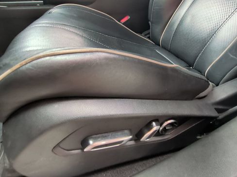 Used 2019 Acura RDX FWD w/ Advance Package image 13