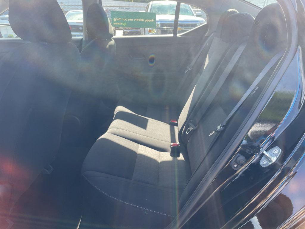 Used 2025 Nissan Sentra SV FWD image 8