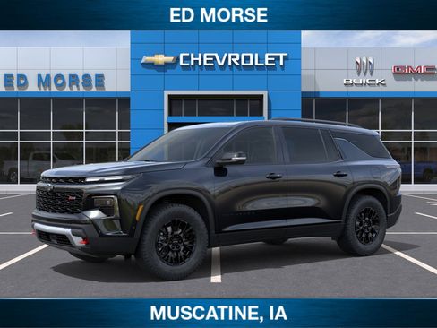 New 2026 Chevrolet Traverse Z71 w/ Enhanced Driving Package AWD/4WD image 2