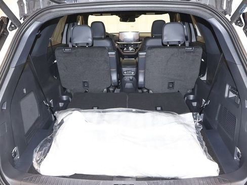 New 2026 Ford Explorer Tremor image 33