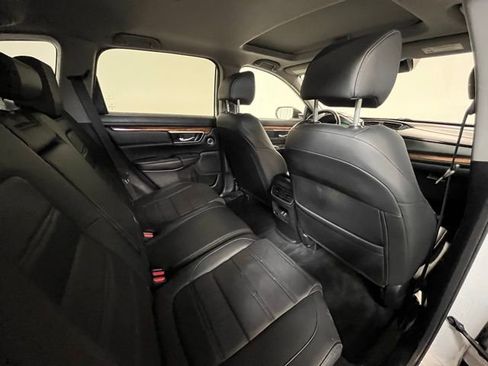Used 2022 Honda CR-V Touring image 12