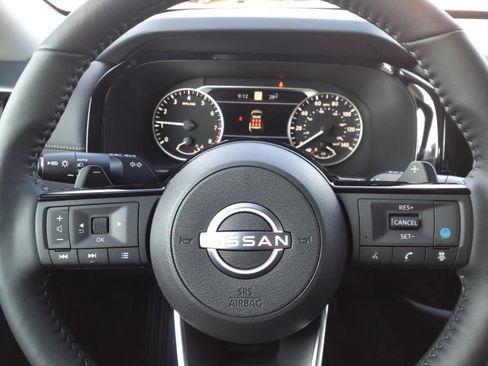 Certified 2025 Nissan Pathfinder SL AWD/4WD image 11