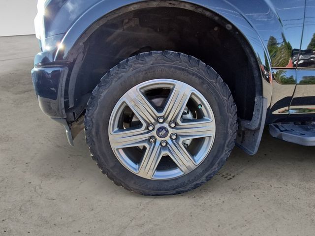 Used 2019 Ford F150 XLT w/ Equipment Group 302A Luxury AWD/4WD image 9