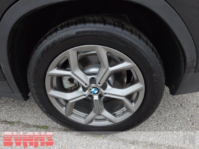 Used 2022 BMW X3 xDrive30i AWD/4WD image 29