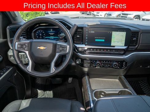 Used 2026 Chevrolet Silverado 2500 LTZ w/ LTZ Convenience Package AWD/4WD image 6
