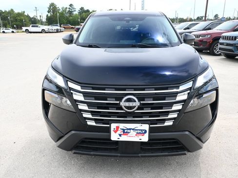 Used 2024 Nissan Rogue S AWD/4WD image 7