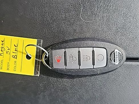 Used 2021 Nissan Rogue SV image 20