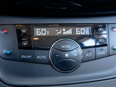 Used 2019 Nissan Sentra SV w/ Special Edition Package FWD image 28