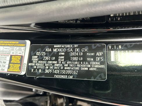 Used 2025 Kia K4 FWD image 34